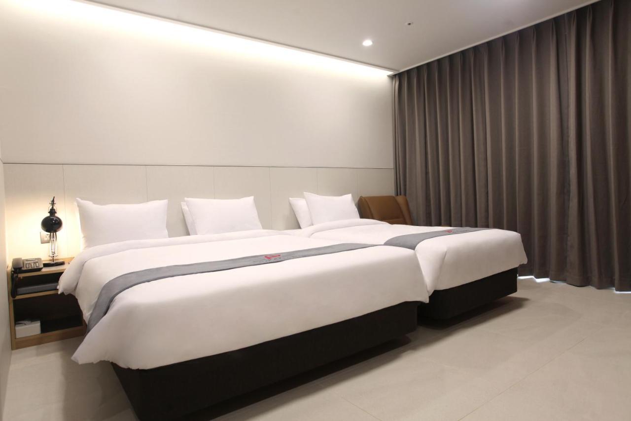 Hotel Skypark Daejeonⅰ Extérieur photo